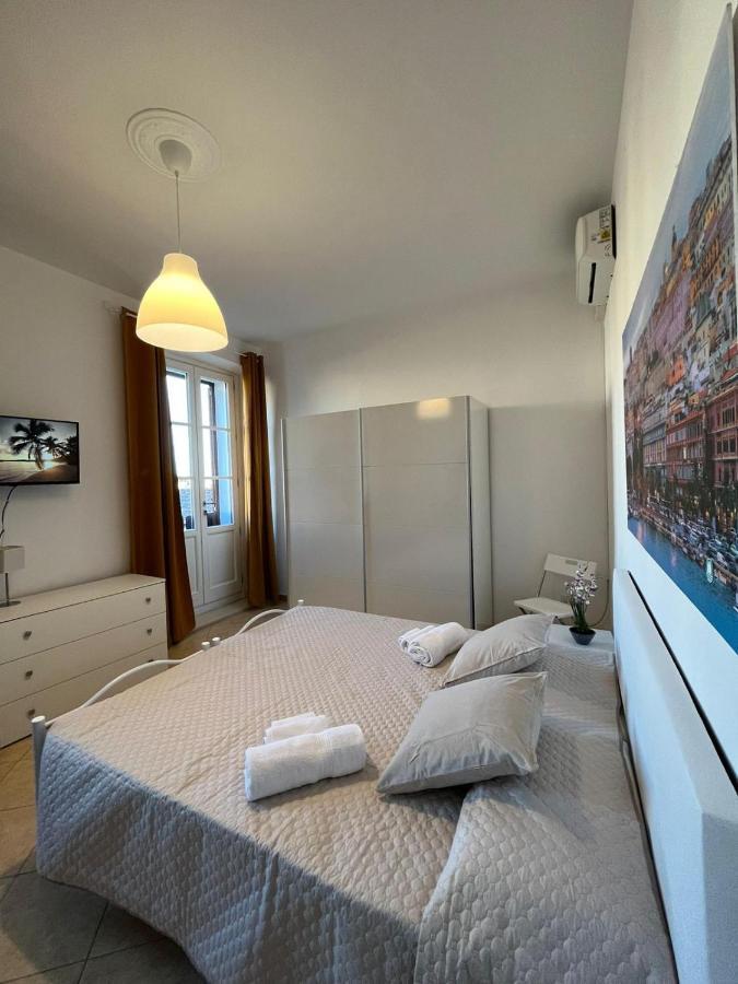 Sky Moon Cagliari Centro Vista Mare Apartment ภายนอก รูปภาพ